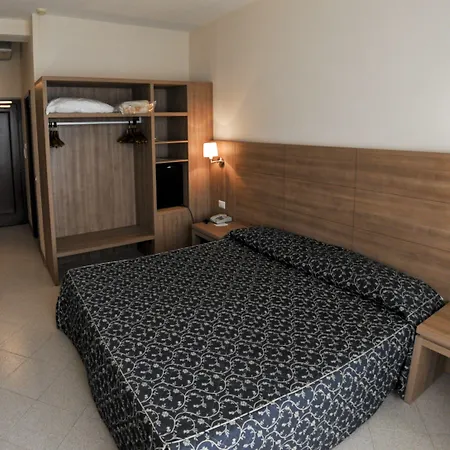 Mediterraneo Suisse 3* 奇维塔韦基亚