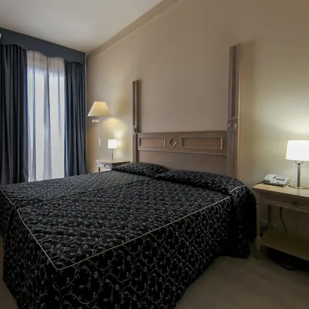 Hotel Mediterraneo Suisse 3*