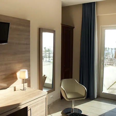 Mediterraneo Suisse Hotel