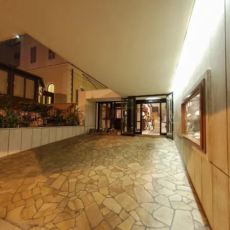 Hotel Mediterraneo Suisse Civitavecchia