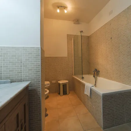 Mediterraneo Suisse Hotel